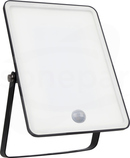 FL ESSENTIAL SENSOR 50W/840 4500lm IP44 czarny Naświetlacz LED z czujnikiem ruchu