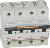 DX3 4P C32A 25kA Wyłącznik nadprądowy