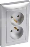 VALENA 2x2P+Z aluminium Gniazdo z przesłoną