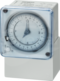 7LF53050 230V/50-60Hz Kwarcowy zegar sterujący dzienny