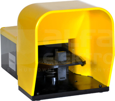 KG210L11 Wyłącznik nożny w obudowie