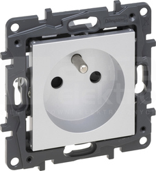 NILOE STEP 2P+Z aluminium Gniazdo