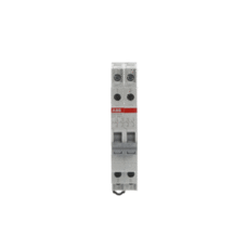 E211-32-40 32A 4NO 415VAC Łącznik manewrowy