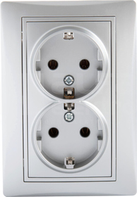 DOMO 01-1270-143 srebrny Gniazdo 2x Schuko komplet.