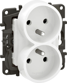 NOWE NILOE 2X2P+Z 16A 250V białe Gniazdo
