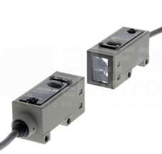 E3S-CT11 2M OMS Czujnik fotoelektryczny