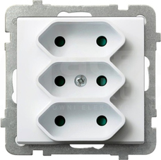 SONATA 3x2P 2,5A/250V IP20 biały Gniazdo potrójne EURO