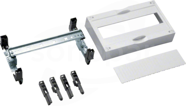 UD11A4 150x250mm Blok dla pól licznikowych z szyną nośną