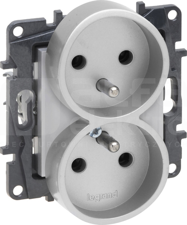 NILOE STEP 2x2P+Z aluminium Gniazdo