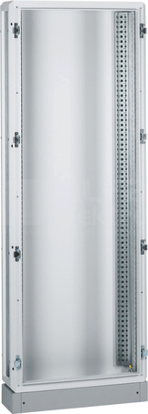 XL3 800 1950x700 IP55 Rozdzielnica z cokołem