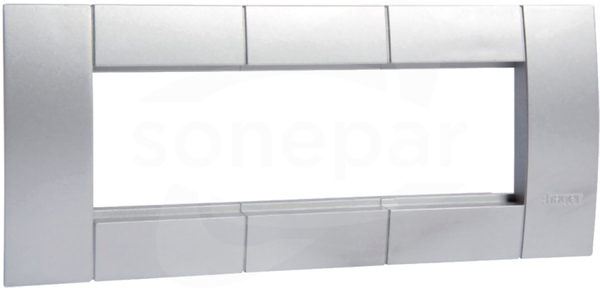 GT453ALU 45x45 aluminium Ramka 3-krotna